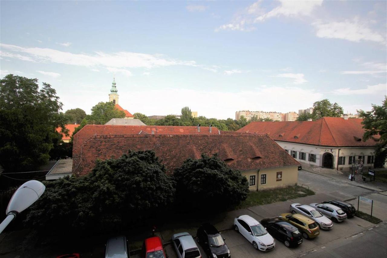 Peaceful, Cozy And New Apartment With Balcony Budapeste Exterior foto